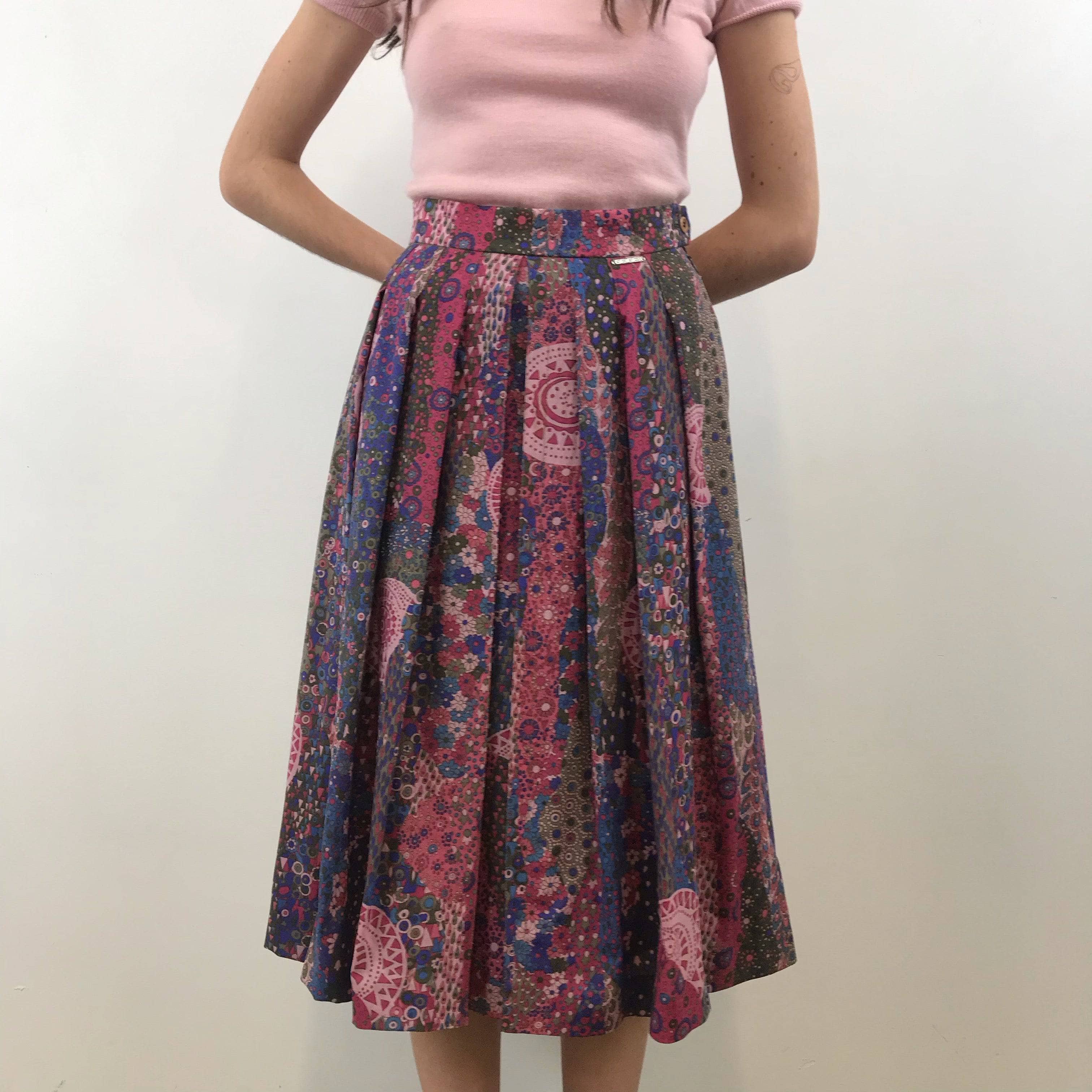 1990s Geiger Midi Length Foulard Print Pleated Midi Skirt S - Image 5