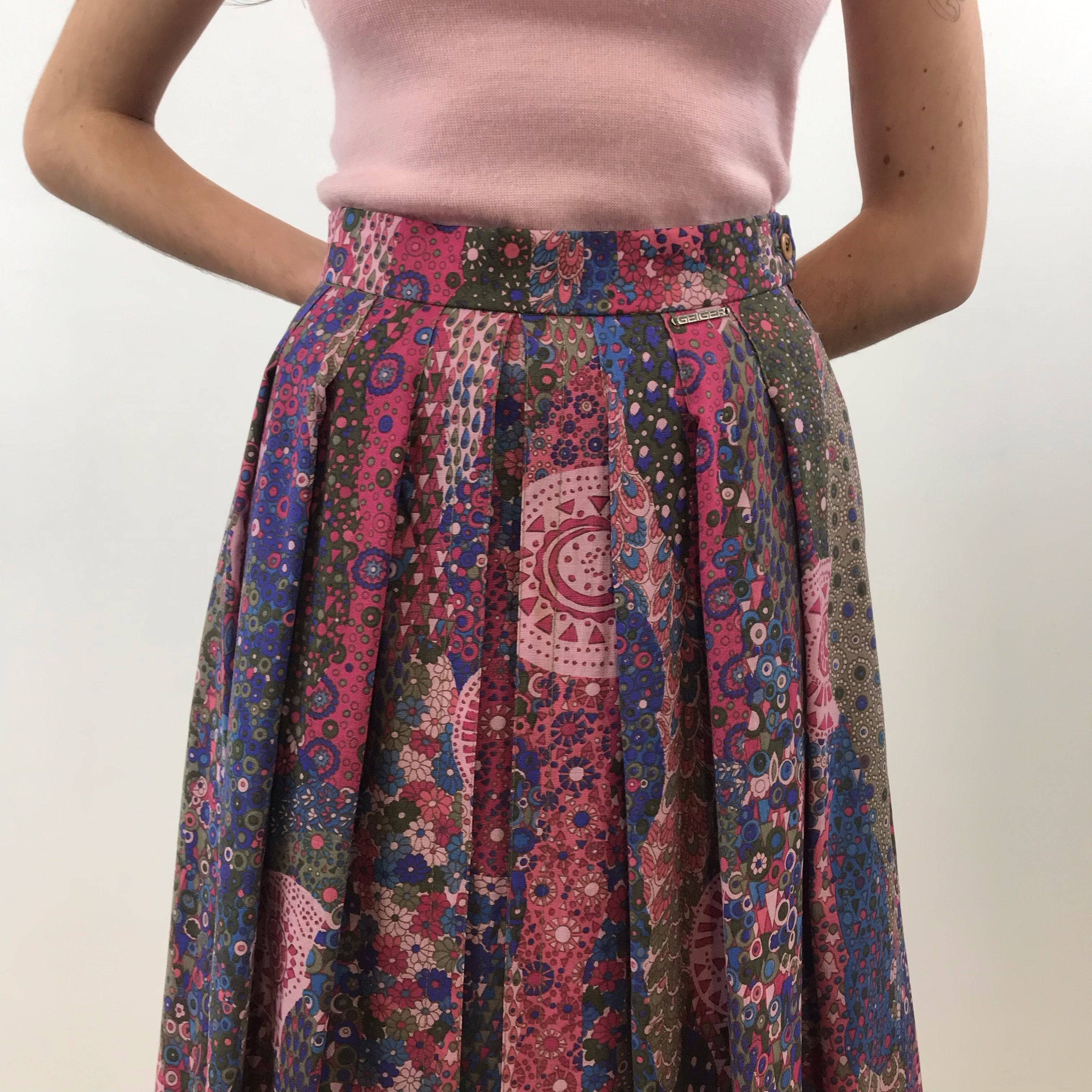 1990s Geiger Midi Length Foulard Print Pleated Midi Skirt S - Image 7