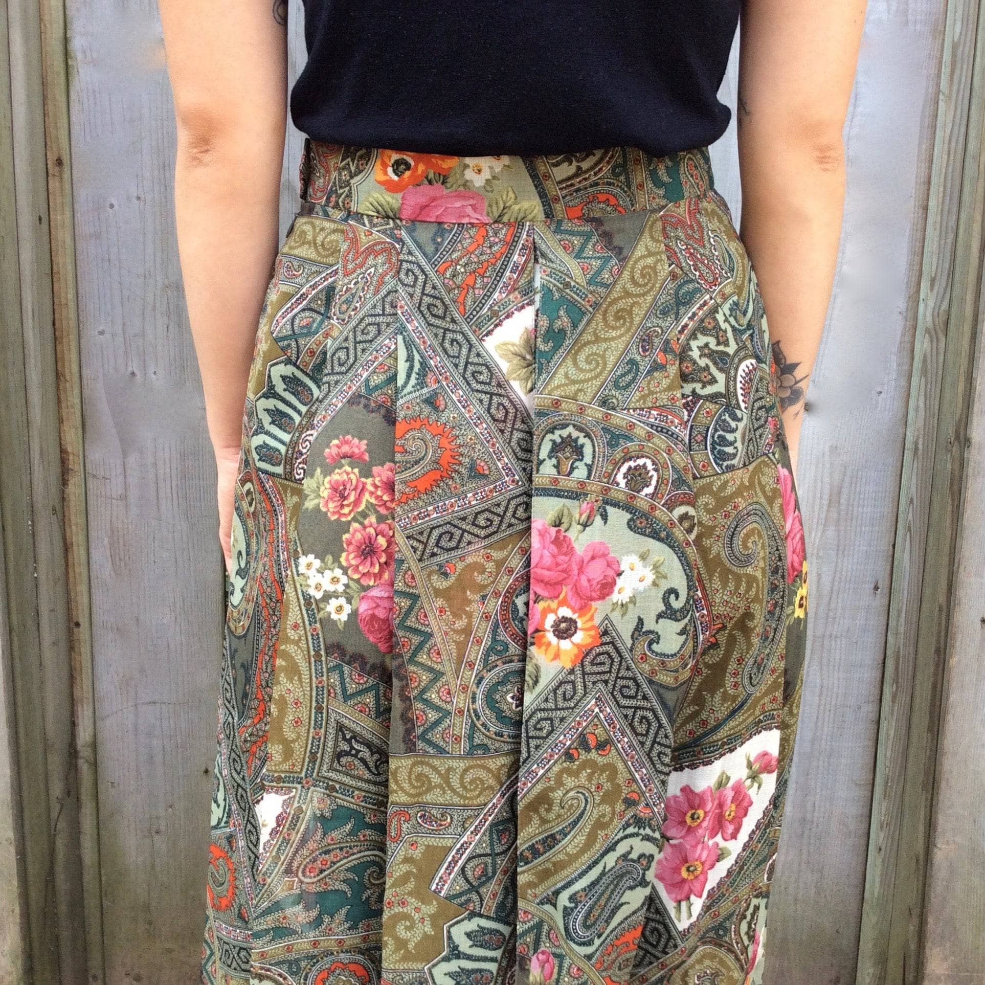 1990s Geiger Midi Length Patterned Skirt Small/Medium - Image 4