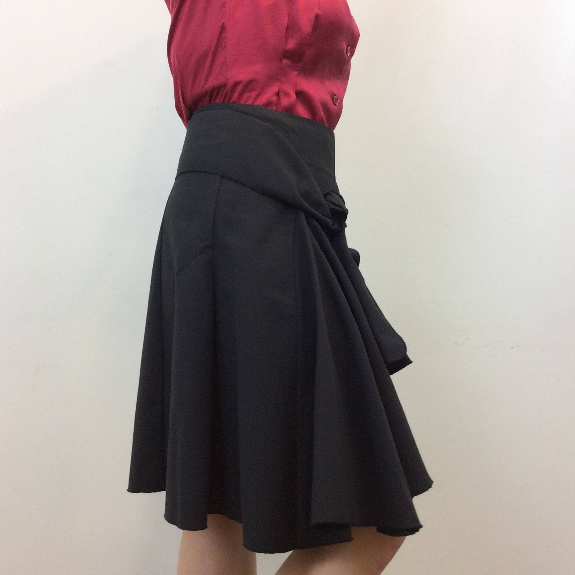 1990s George Lévesque Tier Black Skirt Medium - Image 5