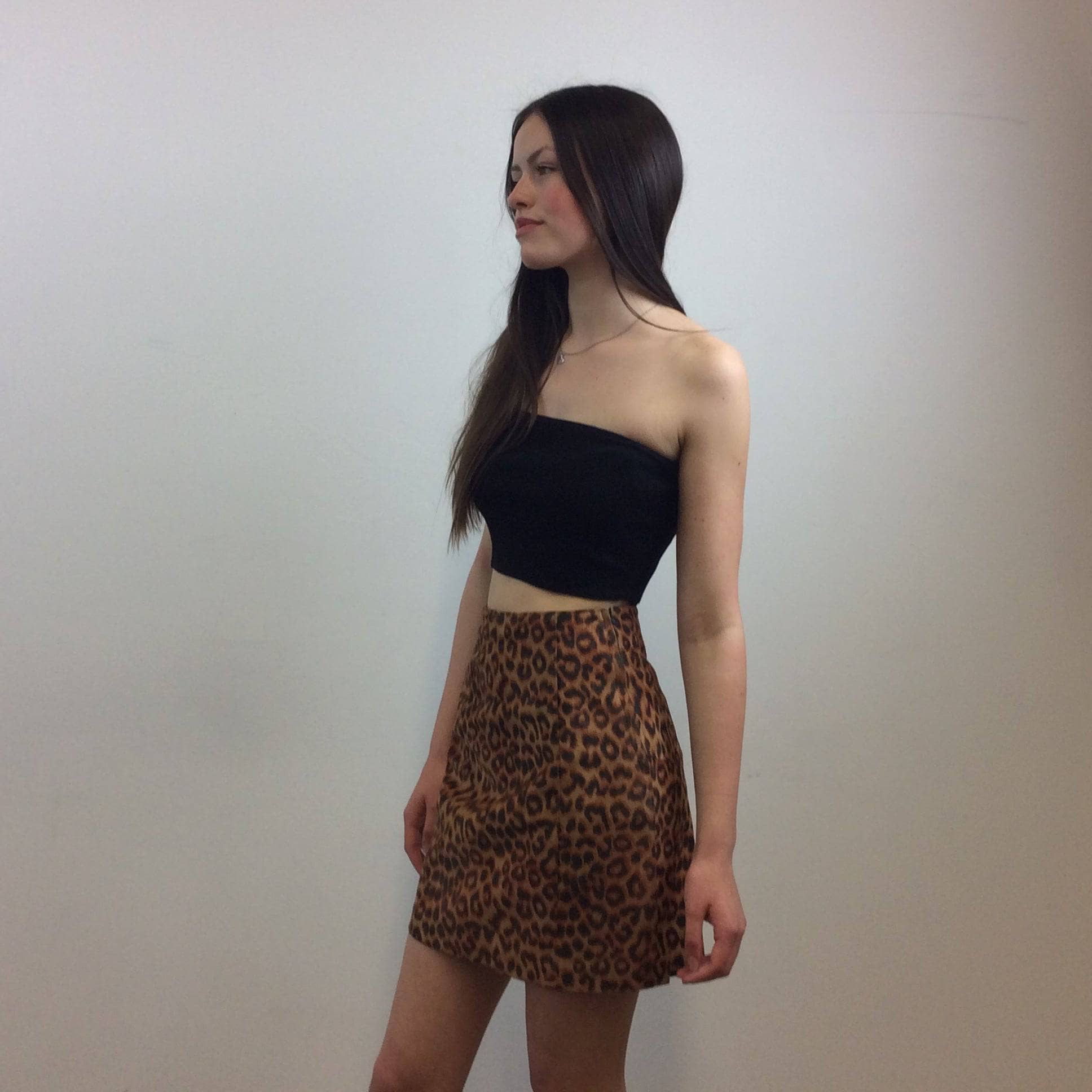 1990s "Anthony Saks" Leopard Print Suede Mini Skirt S - Image 4