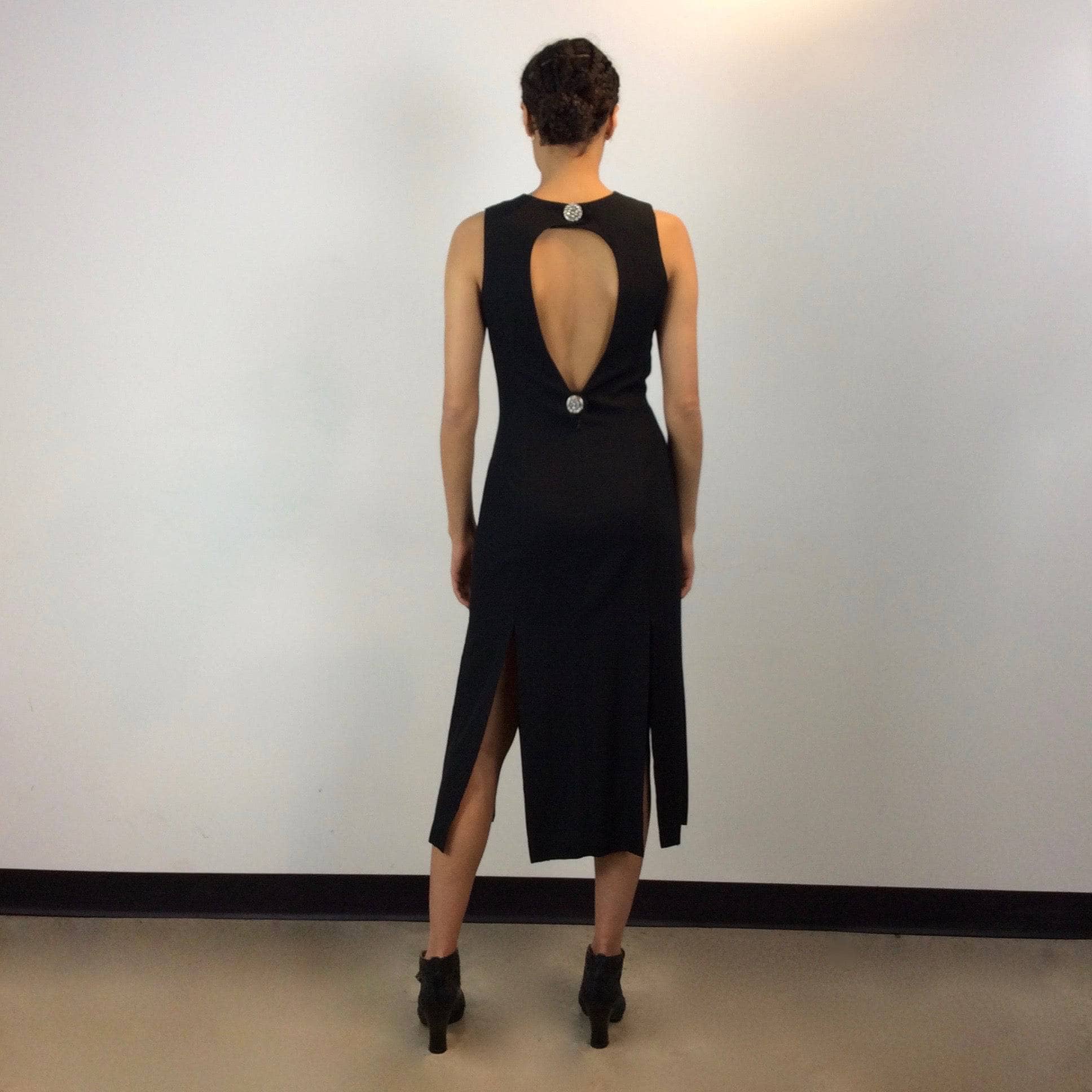 1990s Multiple Slits Open Back Black Midi Dress S - Image 6