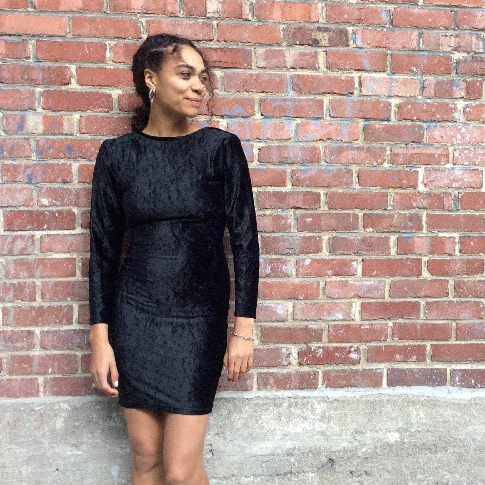 1990s Open Back Black Velvet Bodycon Mini Dress Small - Image 8