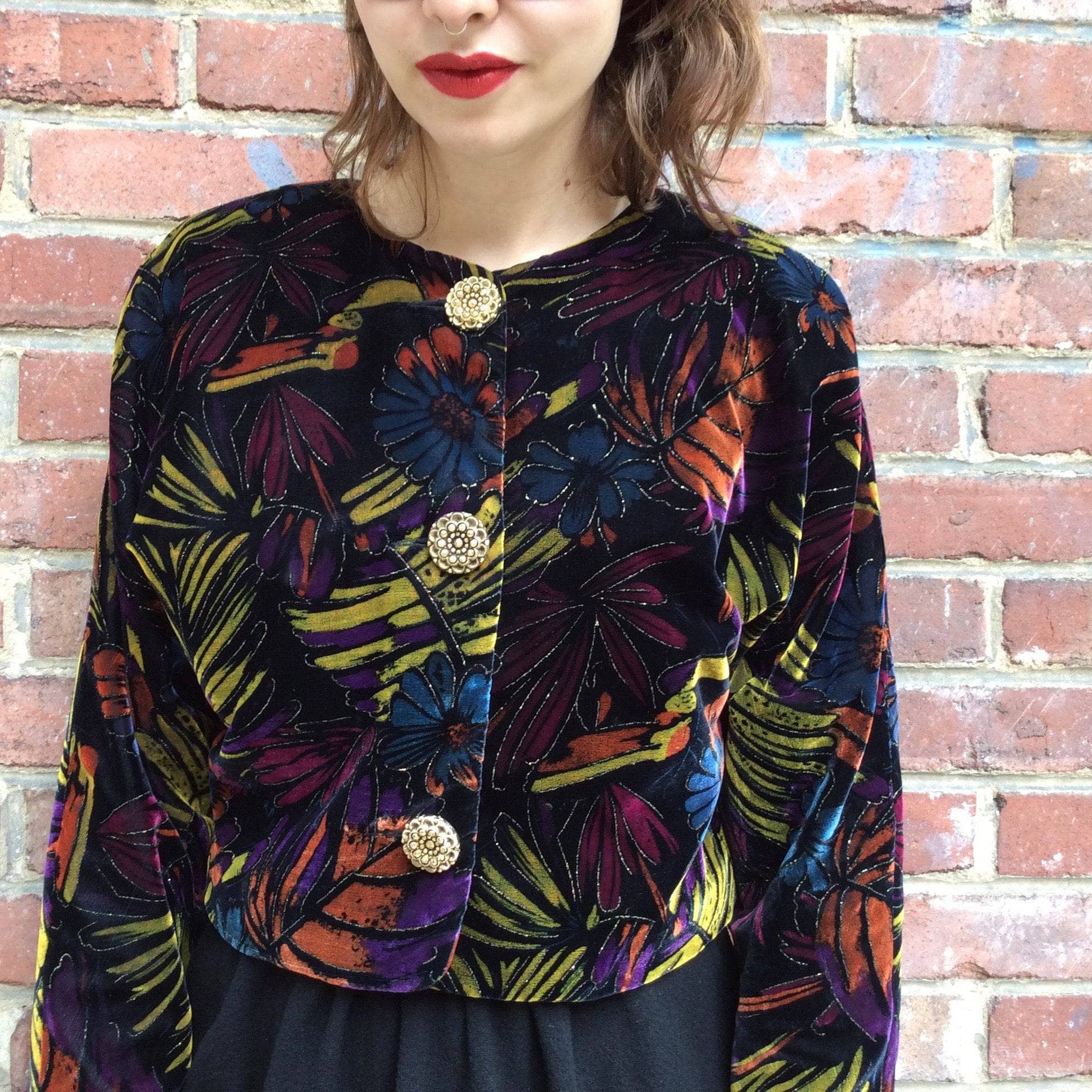 1980s Floral printed Velvet Cropped Blazer SOLD - Image 3