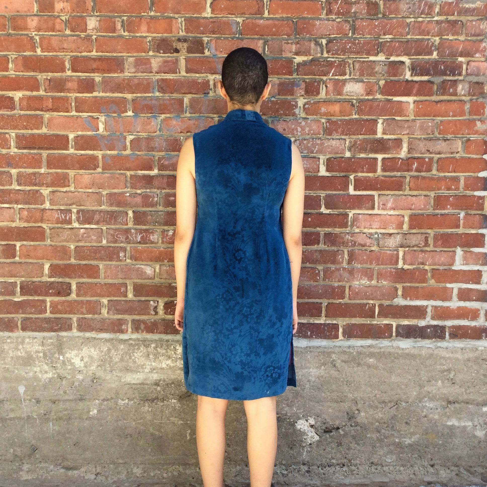 Blue Velvet Knee-length Cheongsam Dress Small /Medium - Image 3