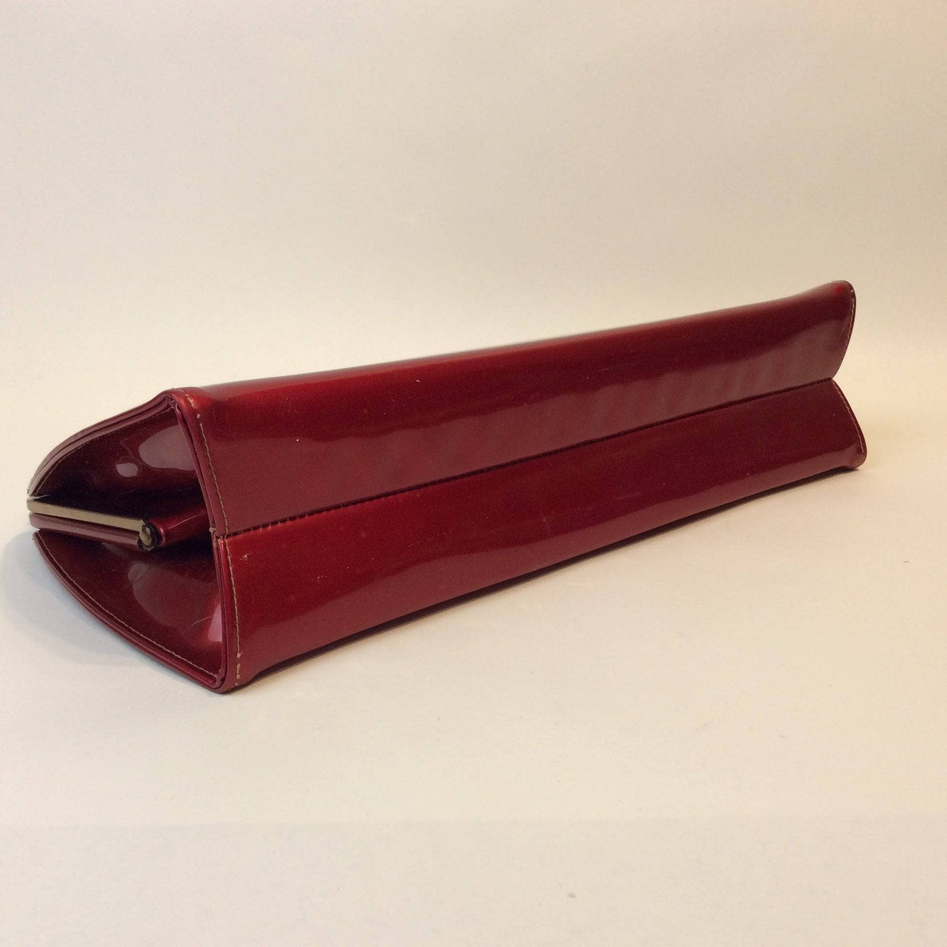 1950s Glossy Red Handbag - Image 3
