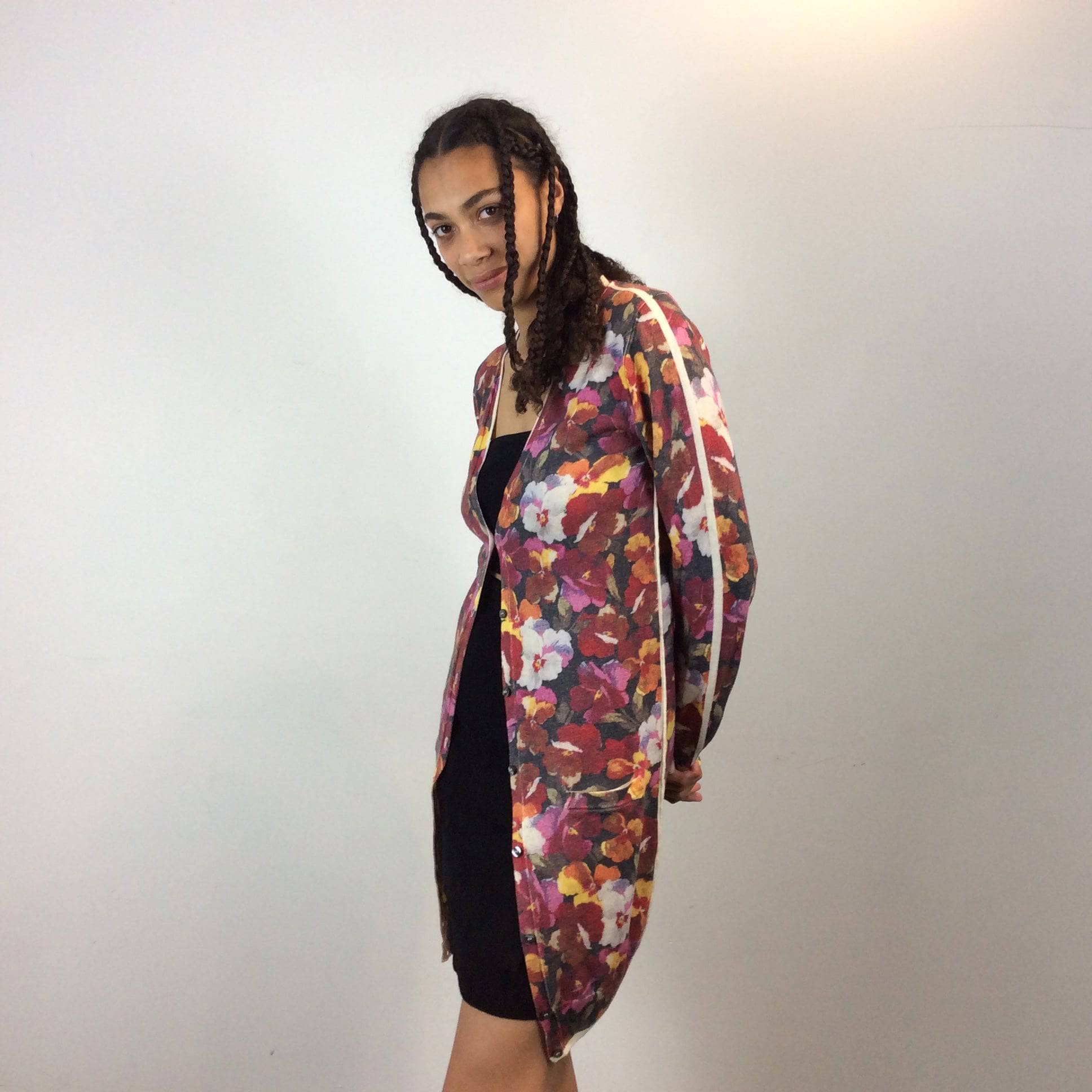 Dolce & Gabbana 3/4-length Fine Wool Floral Cardigan Small-Medium - Image 5
