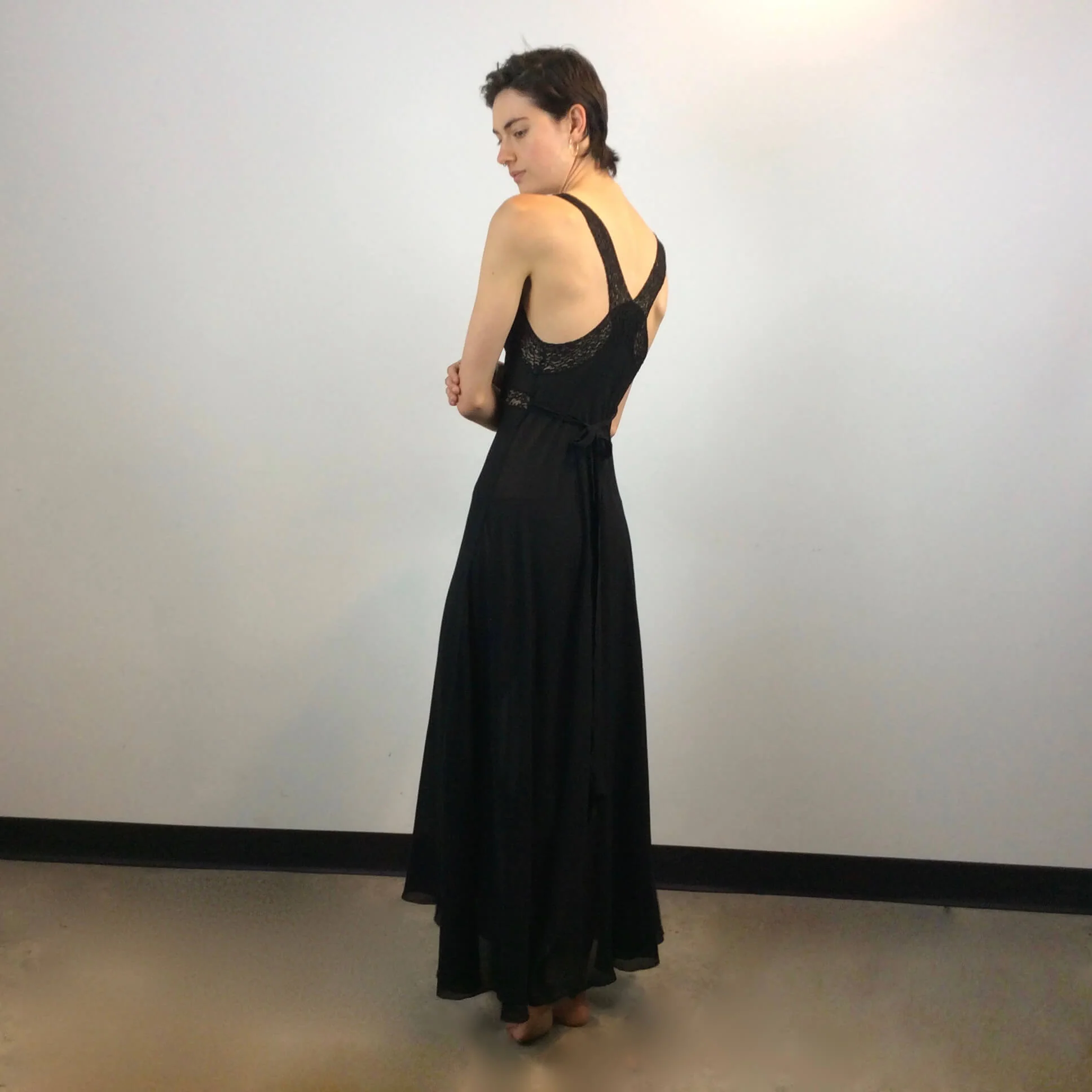 Long Black Flowy Silk Nightgown Small - Image 2