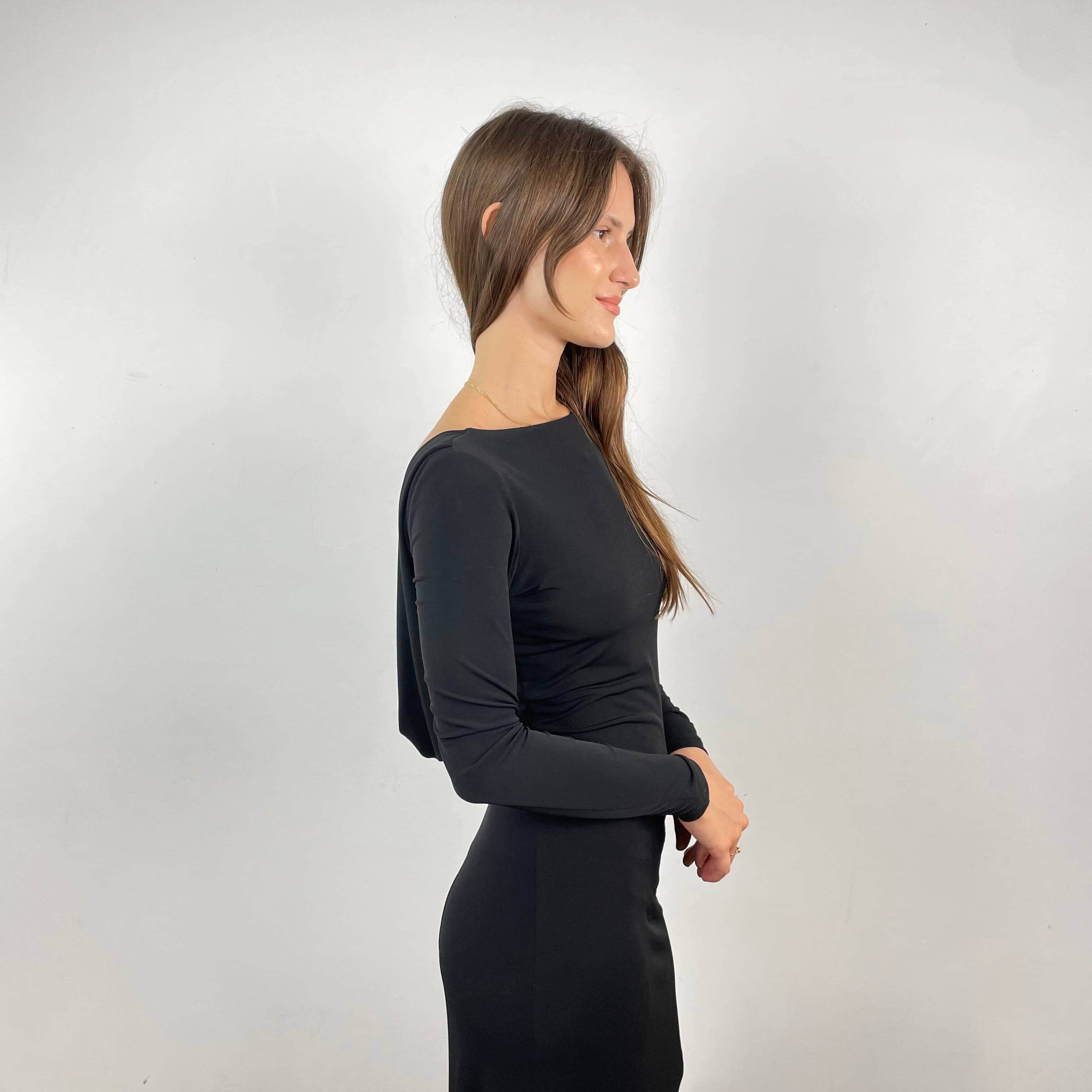 Open Back Floor Length Black Dress Small/Medium - Image 5