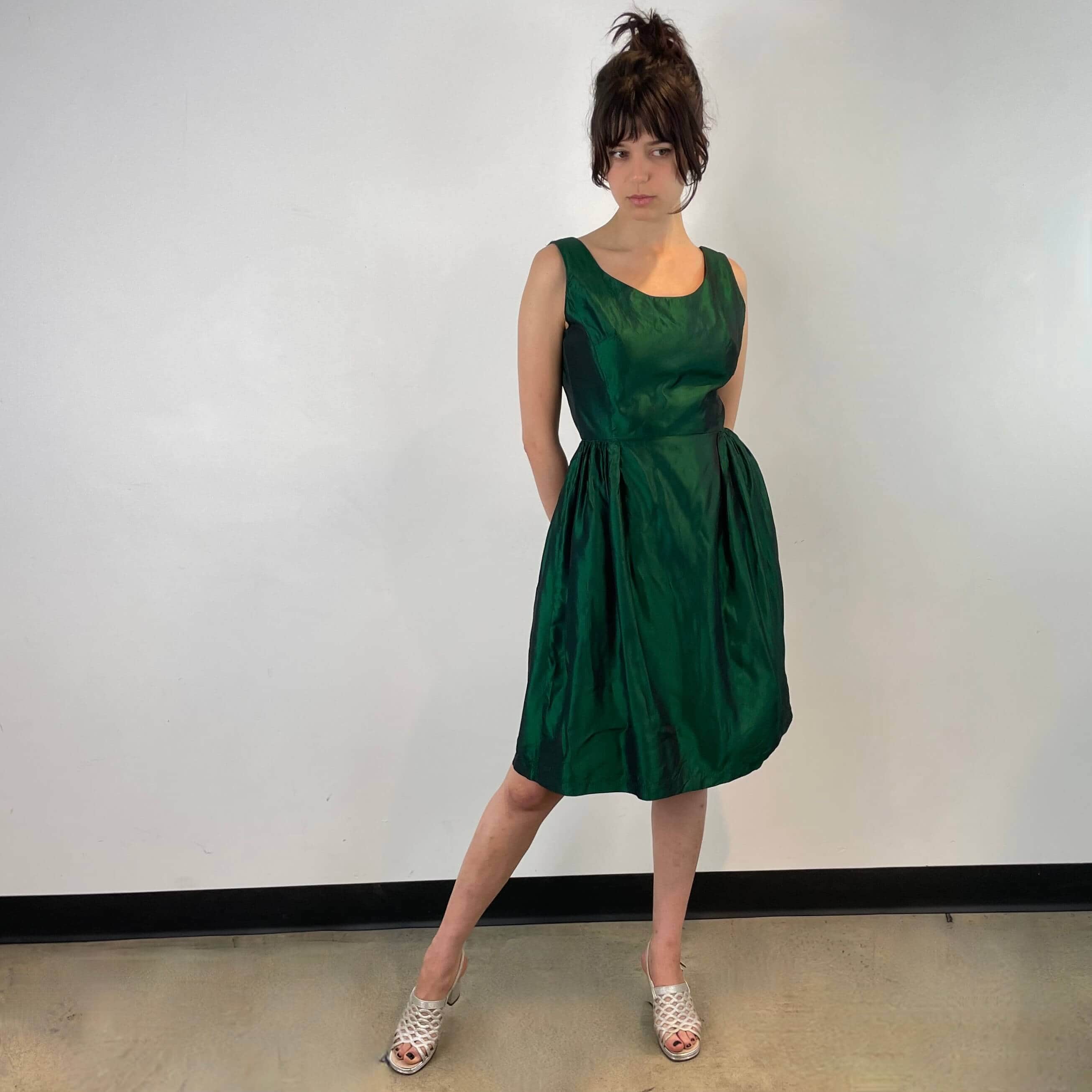1950s Green Metallic Petite Dress Small - Image 2