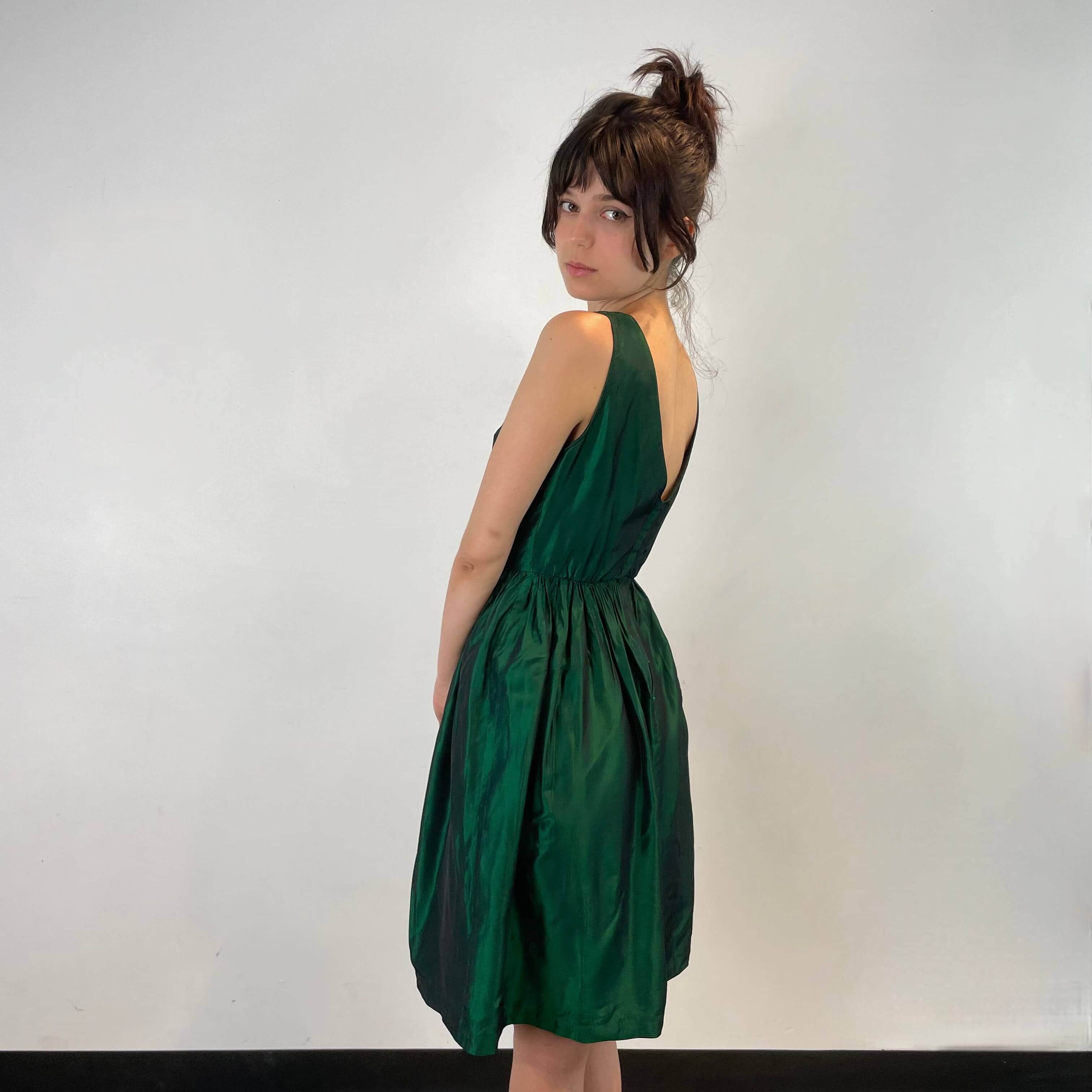 1950s Green Metallic Petite Dress Small - Image 6