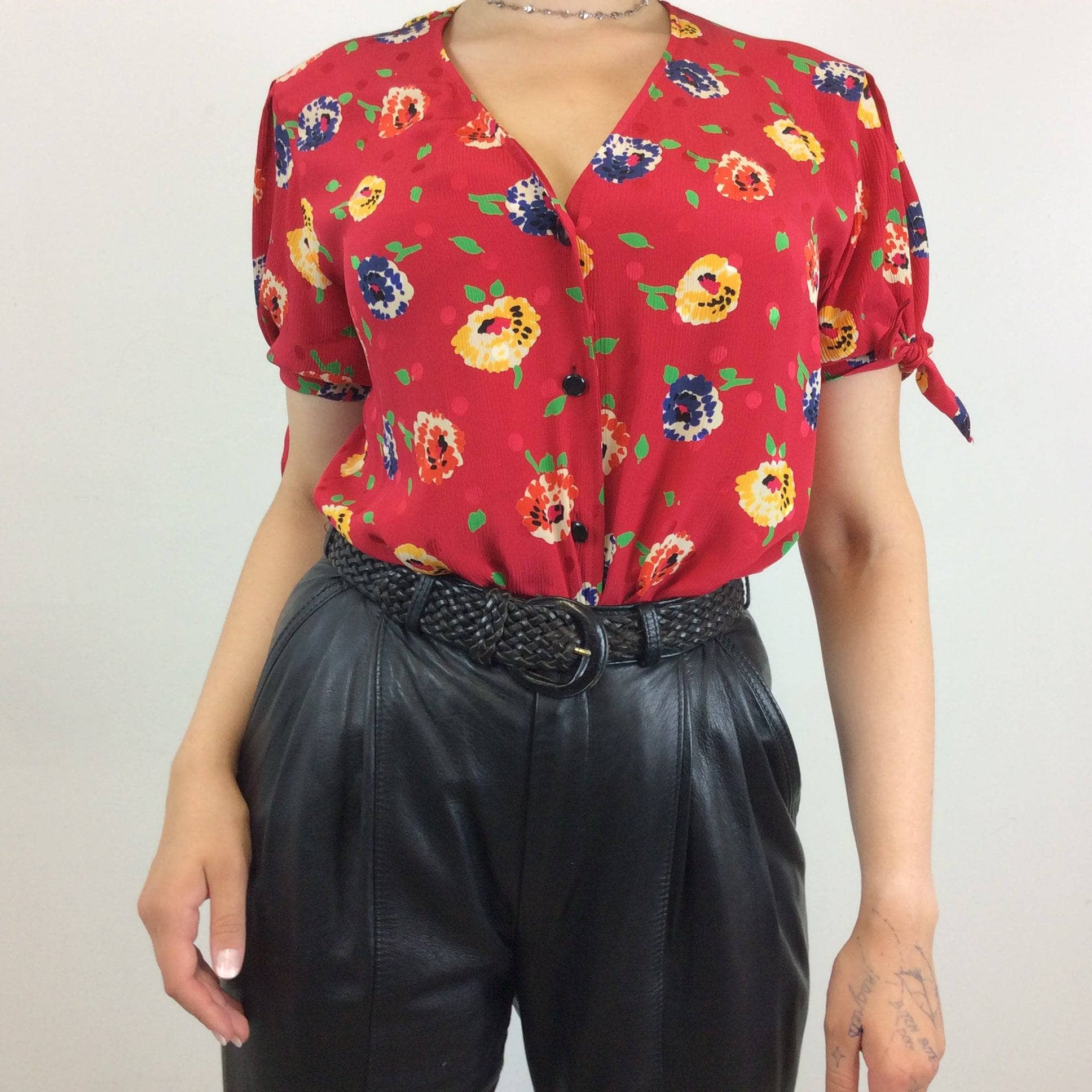 UNGARO 1980s Short Sleeve Red Silk Blouse Medium - Image 5